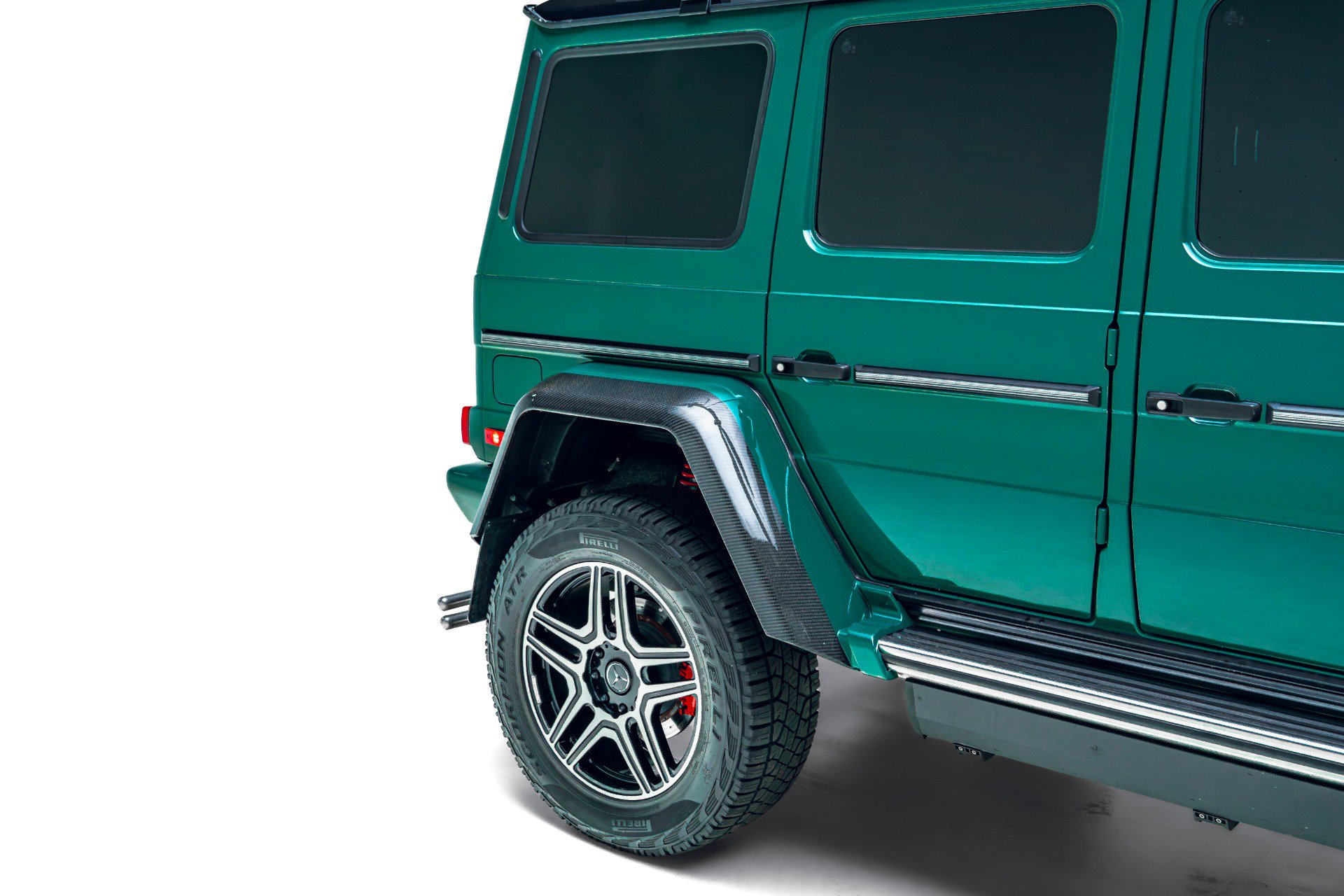 Used 2017 Mercedes-Benz G 550 Squared image 12