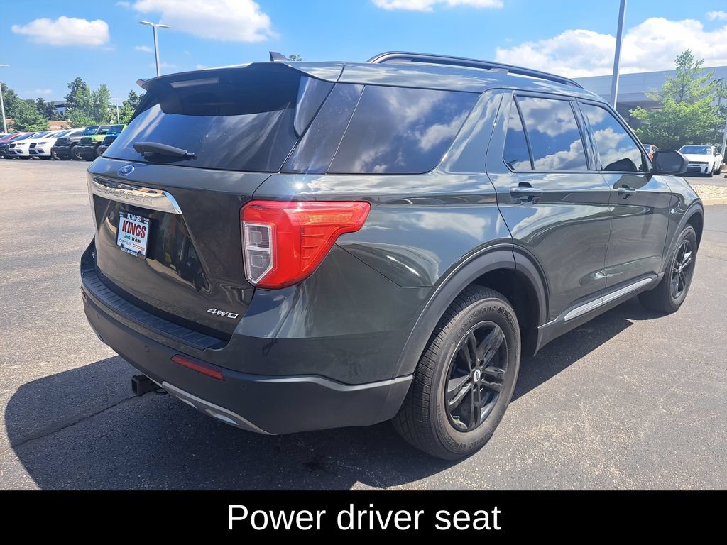 Used 2022 Ford Explorer XLT w/ Equipment Group 202A AWD/4WD image 3