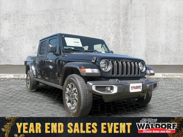 New 2025 Jeep Gladiator Sport w/ Premium Package