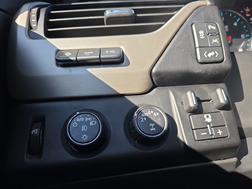 Certified 2020 GMC Yukon XL Denali AWD/4WD image 27