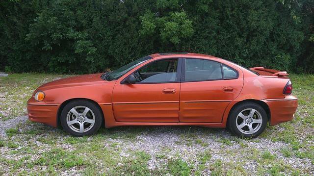 Used 2004 Pontiac Grand Am GT FWD image 9