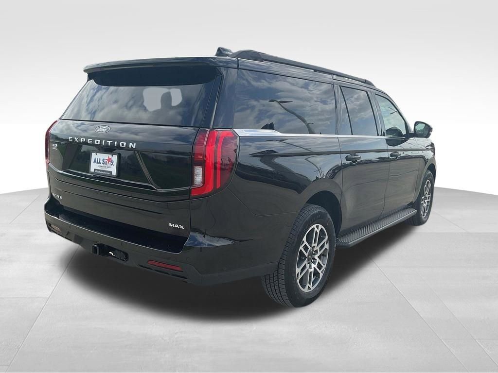 Used 2025 Ford Expedition Max Active image 9
