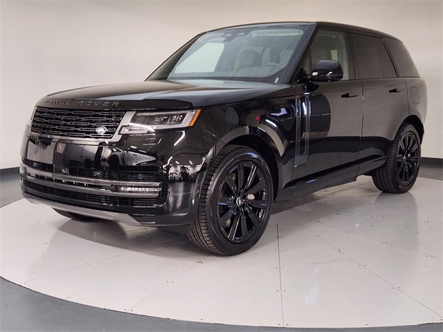 New 2025 Land Rover Range Rover SE