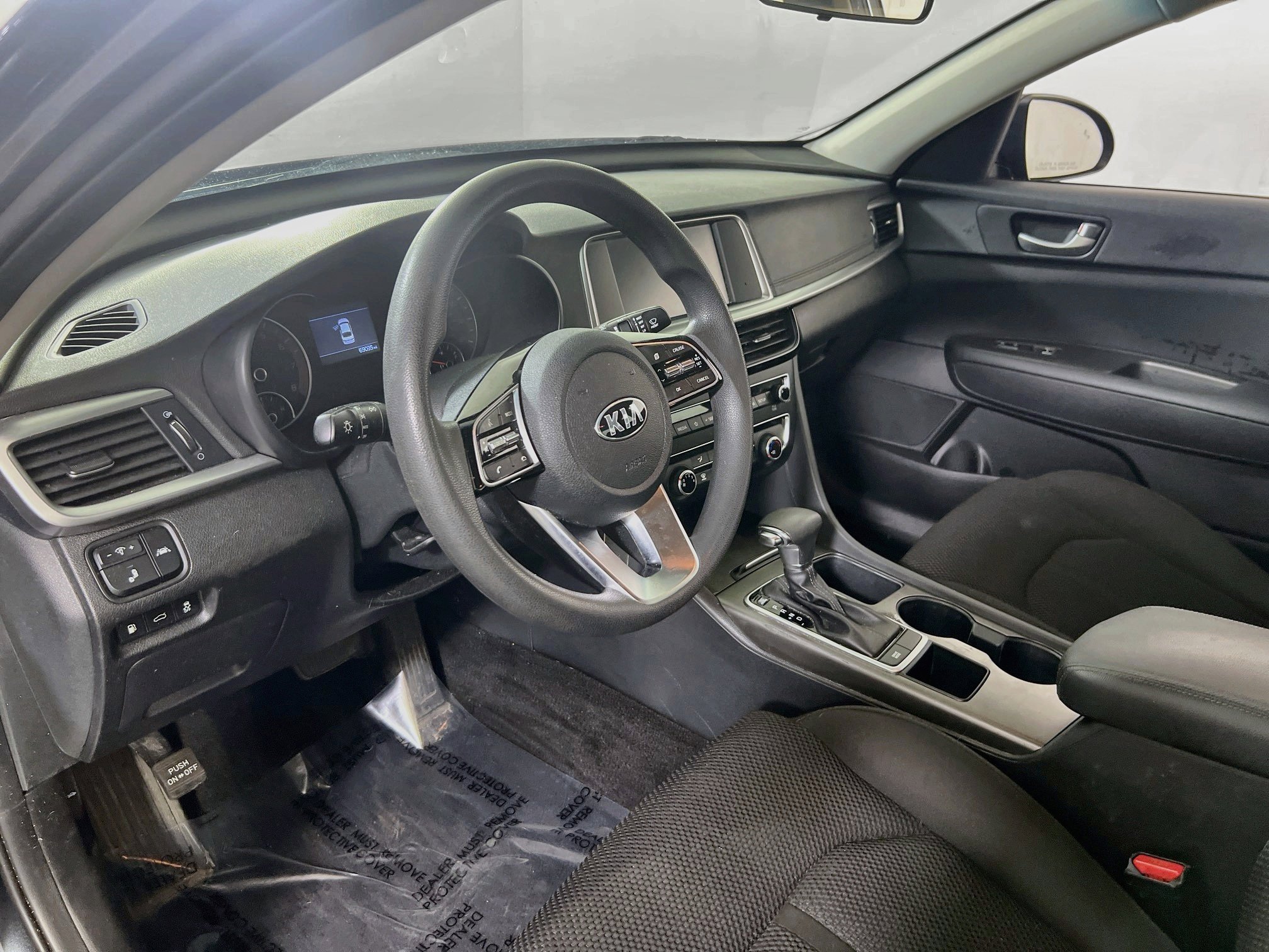 Used 2020 Kia Optima LX FWD image 9