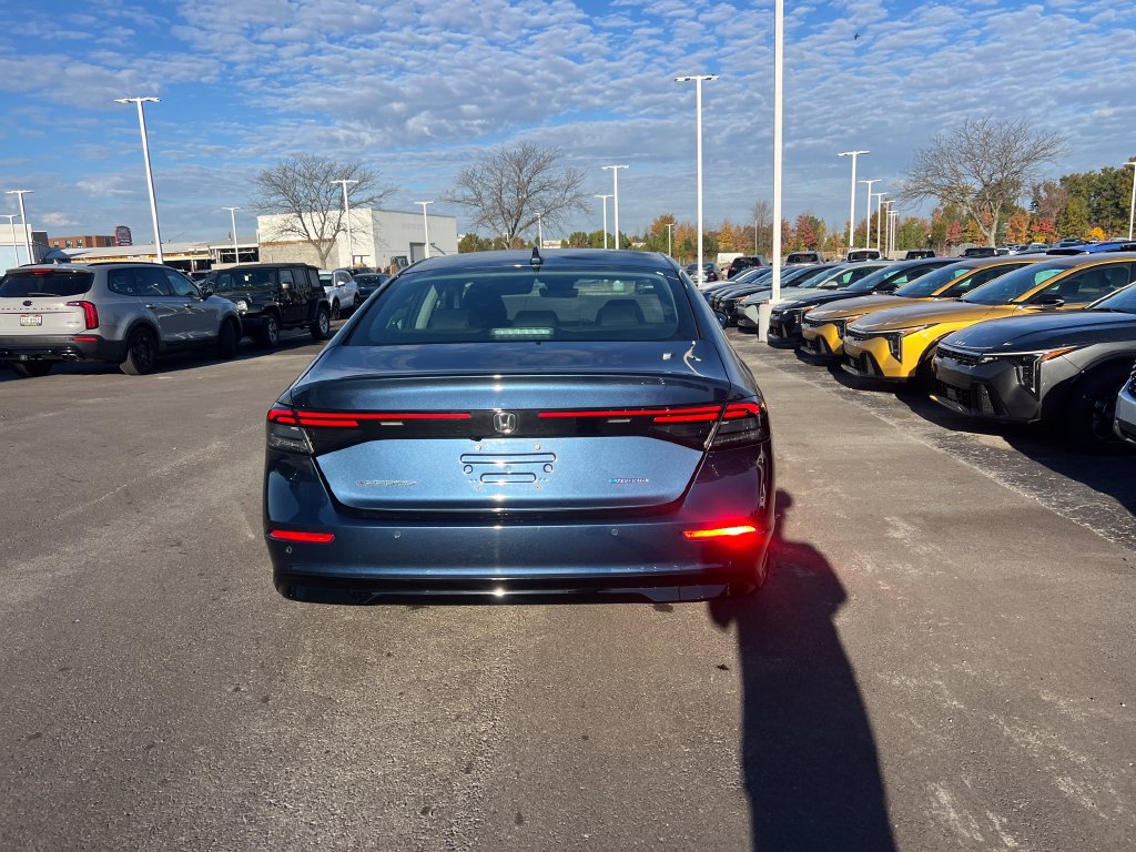 Used 2024 Honda Accord EX-L image 4