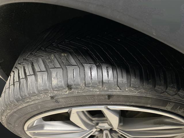 Used 2019 Cadillac XT4 Sport w/ Cold Weather Package image 35