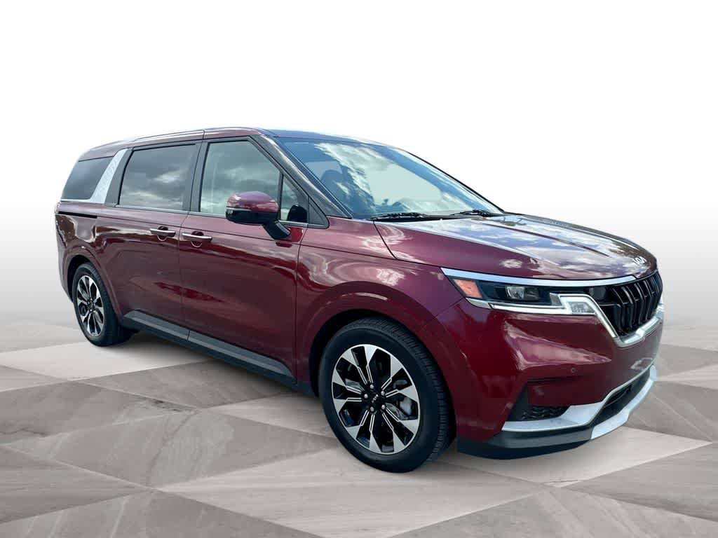 Certified 2024 Kia Carnival EX image 2