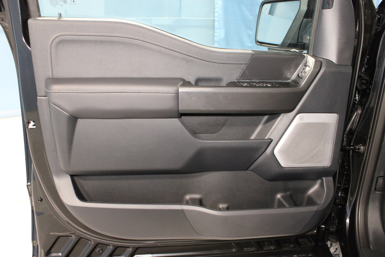 New 2025 Ford F150 Lariat w/ Equipment Group 502A High AWD/4WD image 4