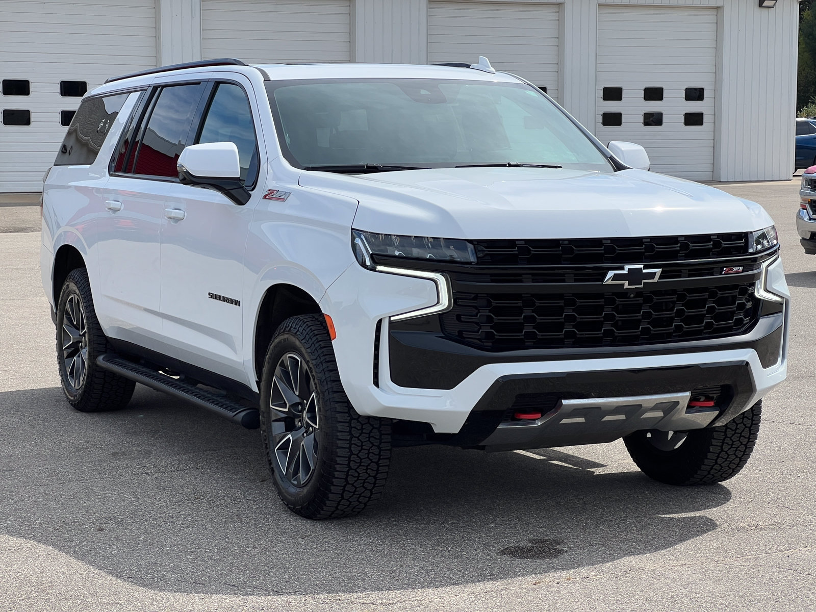 Certified 2024 Chevrolet Suburban Z71 w/ Off-Road Capability Package AWD/4WD image 53