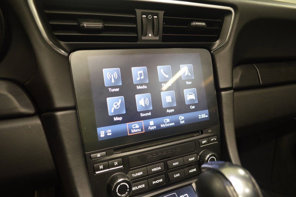 Certified 2019 Porsche 911 Targa 4 GTS AWD/4WD image 25