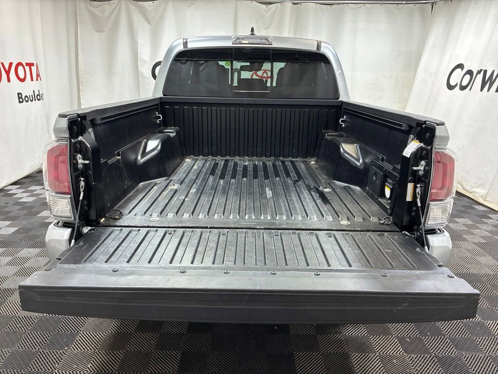 Used 2023 Toyota Tacoma TRD Sport AWD/4WD image 15