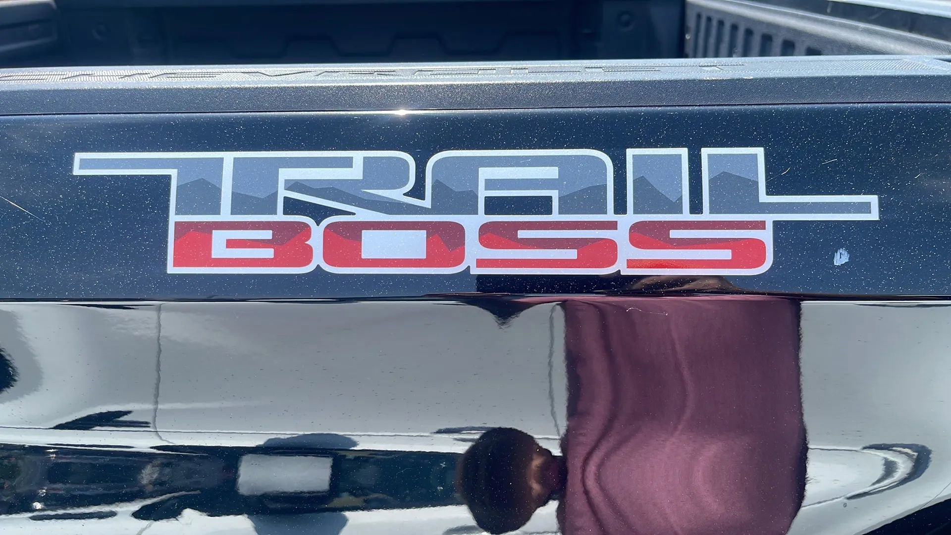 Used 2023 Chevrolet Silverado 1500 LT Trail Boss w/ Convenience Package II AWD/4WD image 31