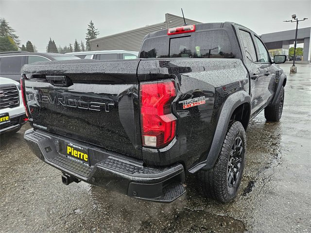 Used 2023 Chevrolet Colorado Trail Boss image 4