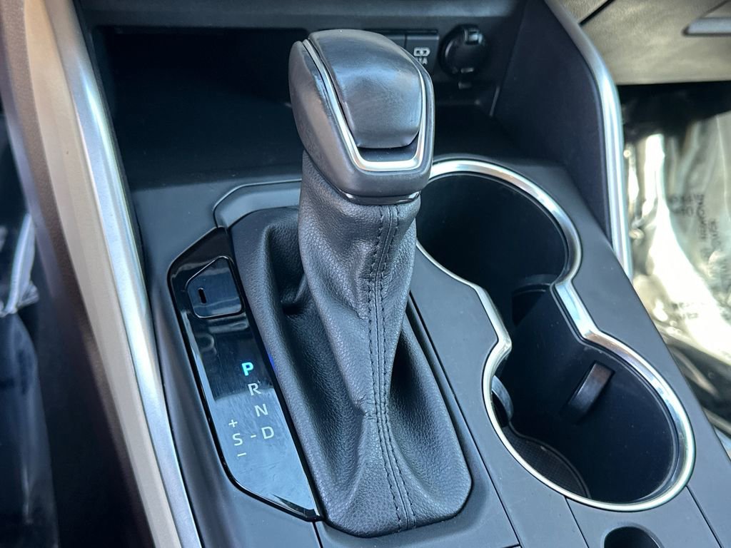 Certified 2020 Toyota Highlander XLE image 30