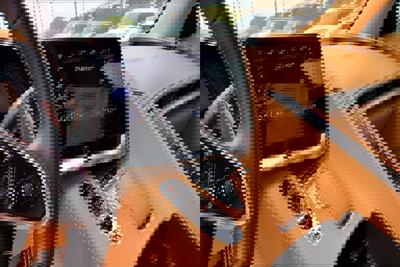 Used 2021 Chevrolet Corvette Stingray Premium Cpe w/ Z51 Performance Package image 7