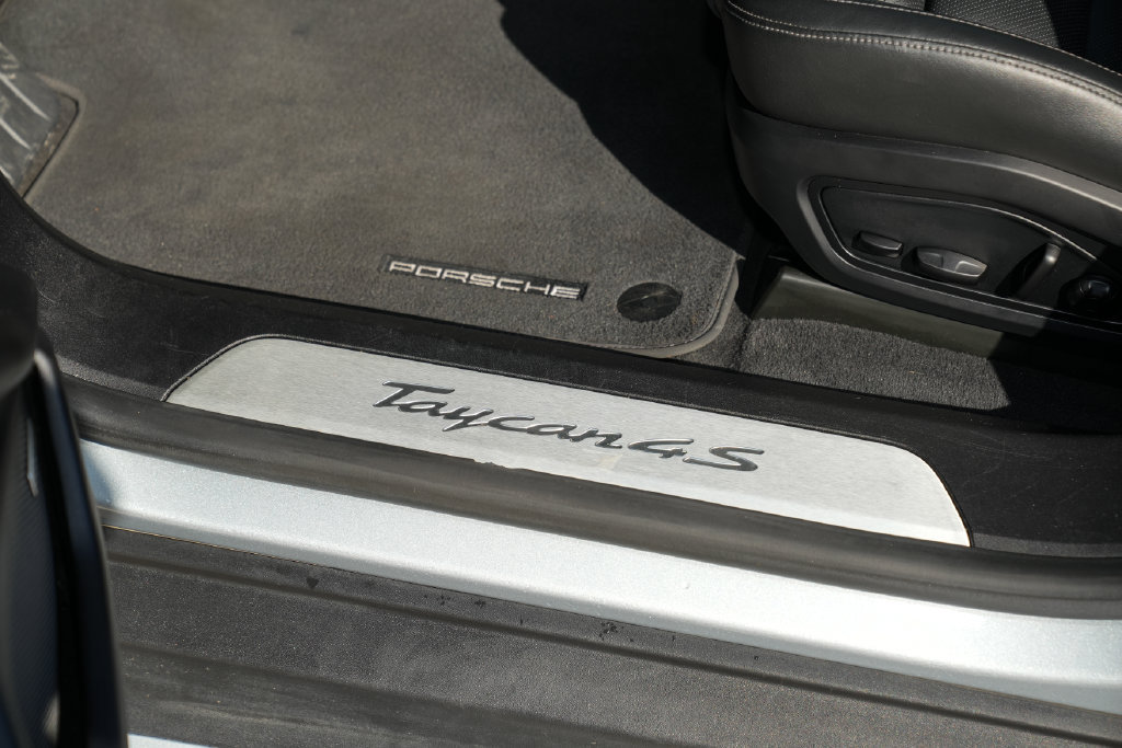 Certified 2021 Porsche Taycan 4S AWD/4WD image 20