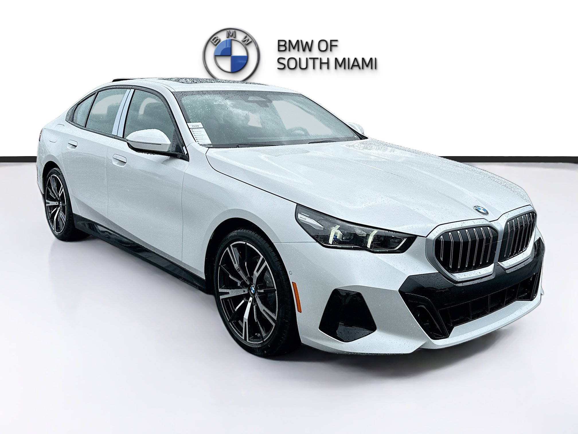 New 2026 BMW 530i w/ M Sport Package image 1