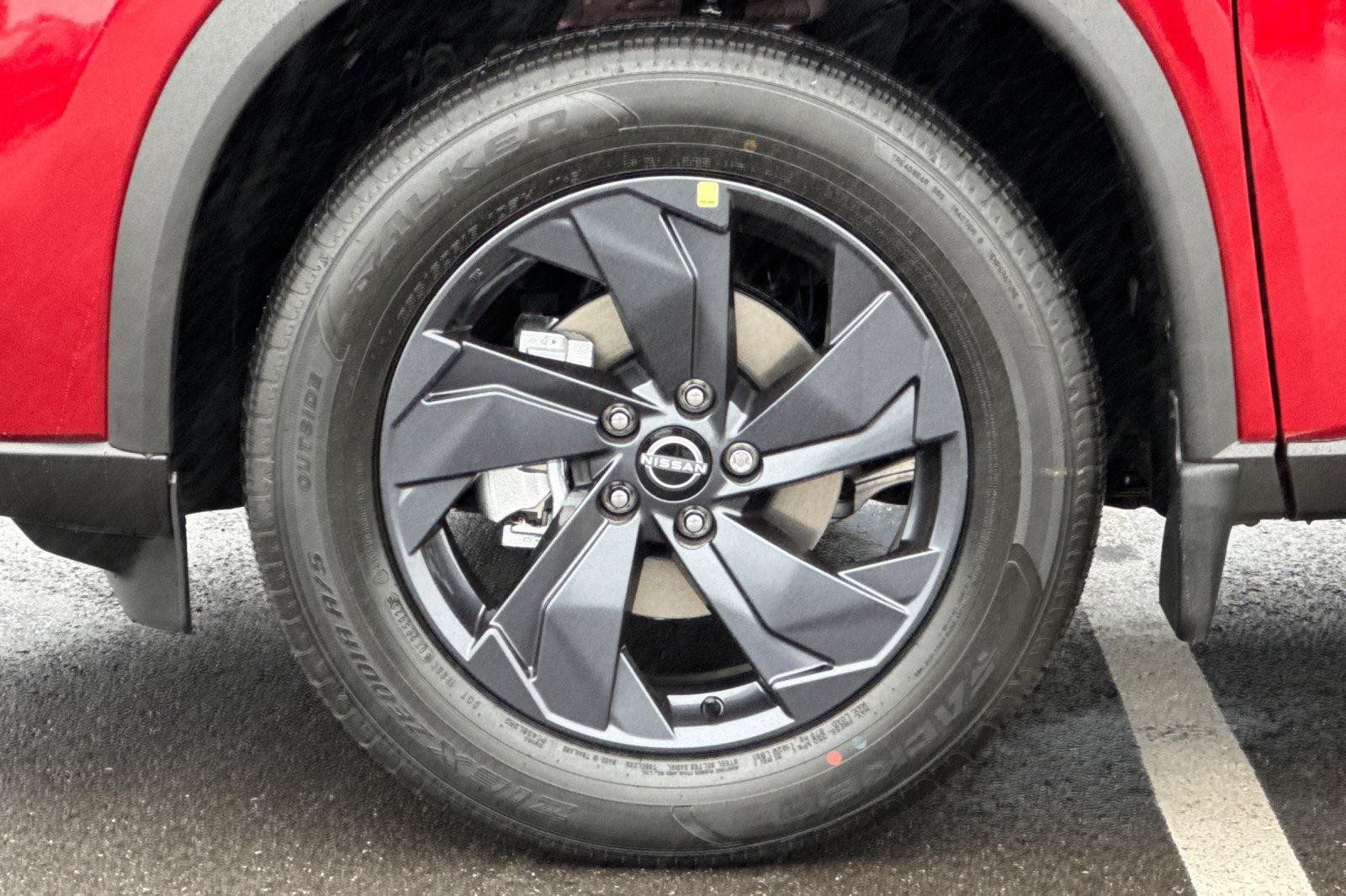 Used 2026 Nissan Rogue SV FWD image 32