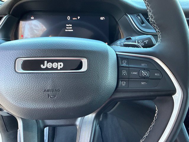 Used 2024 Jeep Grand Cherokee L Laredo AWD/4WD image 36