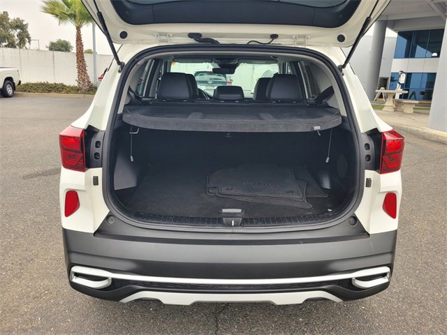 Used 2023 Kia Seltos SX image 11