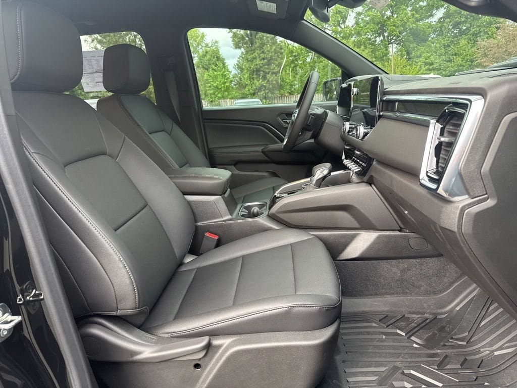 New 2026 GMC Canyon Elevation w/ Convenience Package AWD/4WD image 10