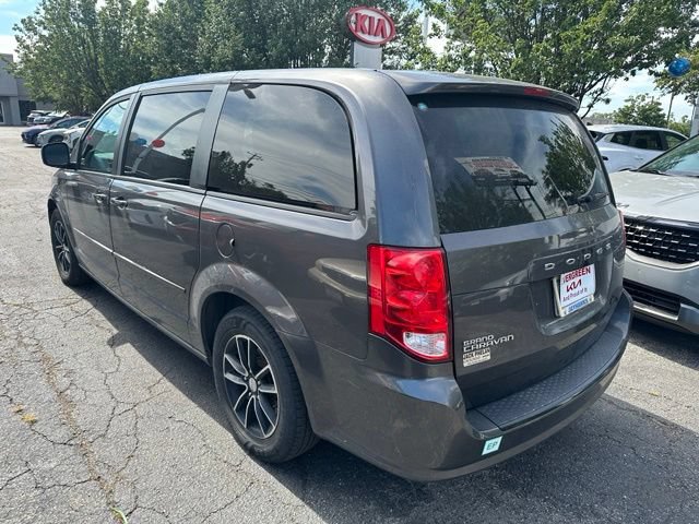 Used 2017 Dodge Grand Caravan SE FWD image 6