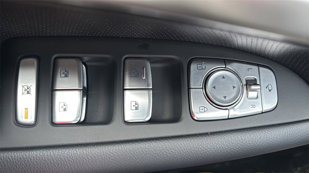 New 2026 Genesis G70 2.5T Prestige image 16