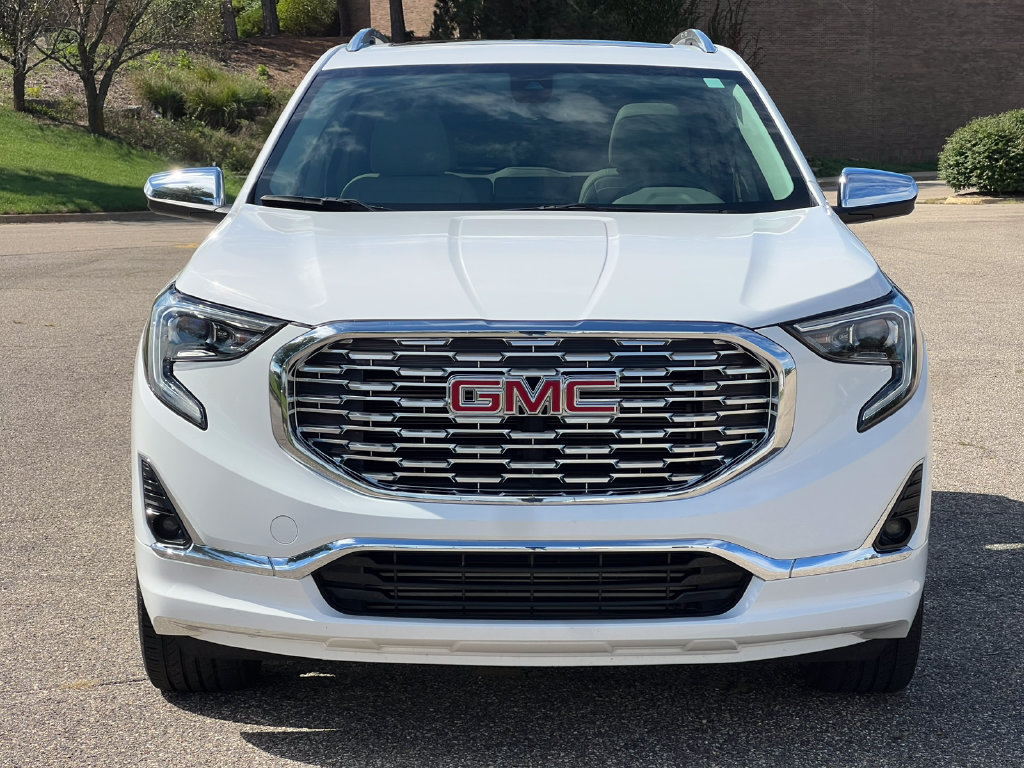Used 2019 GMC Terrain Denali w/ Driver Alert Package II AWD/4WD image 42