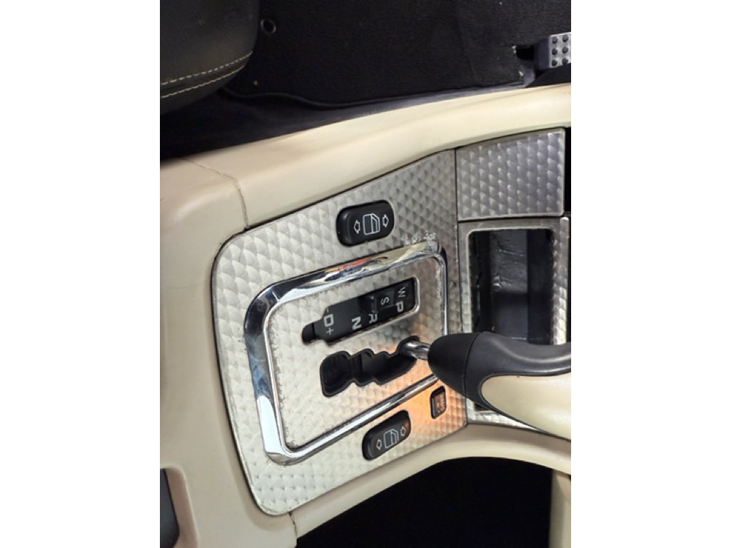 Used 2001 Mercedes-Benz SLK 230 Kompressor image 18