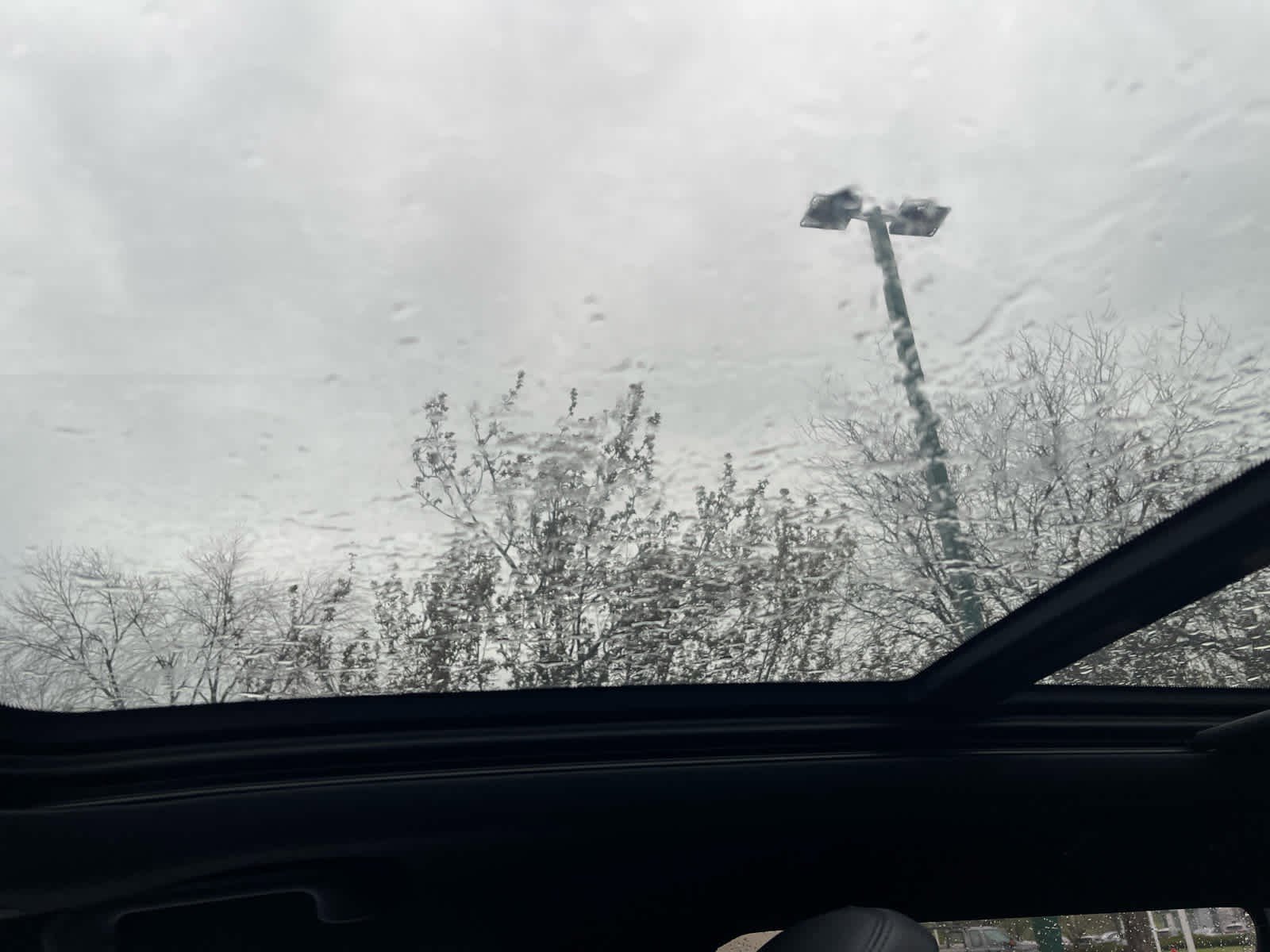 Used 2023 Jeep Compass Latitude w/ Sun and Sound Group AWD/4WD image 13