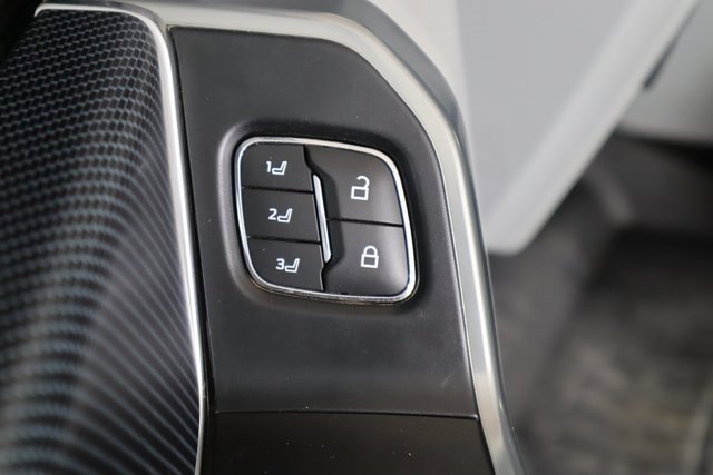 Used 2023 Ford F150 Limited image 24