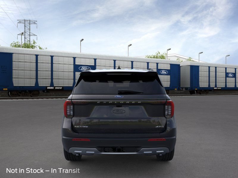 New 2026 Ford Explorer Active w/ Active Comfort Package AWD/4WD image 5