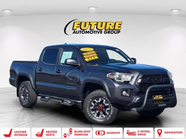 Used 2019 Toyota Tacoma TRD Off-Road image 1