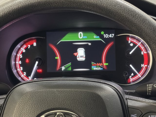 Used 2025 Toyota RAV4 XLE FWD image 28