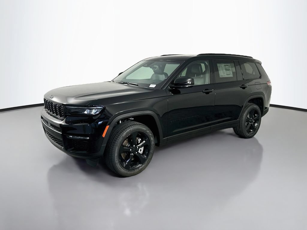 New 2025 Jeep Grand Cherokee L Limited w/ Black Appearance Package AWD/4WD video 3