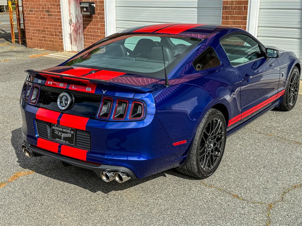 Used 2014 Ford Mustang Shelby GT500 w/ Equipment Group 821A RWD image 38