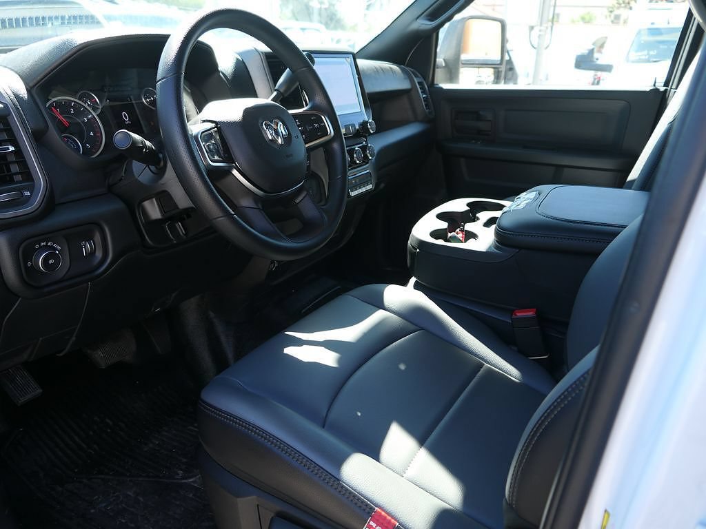 New 2026 RAM 3500 Tradesman w/ Chrome Appearance Group A AWD/4WD image 12