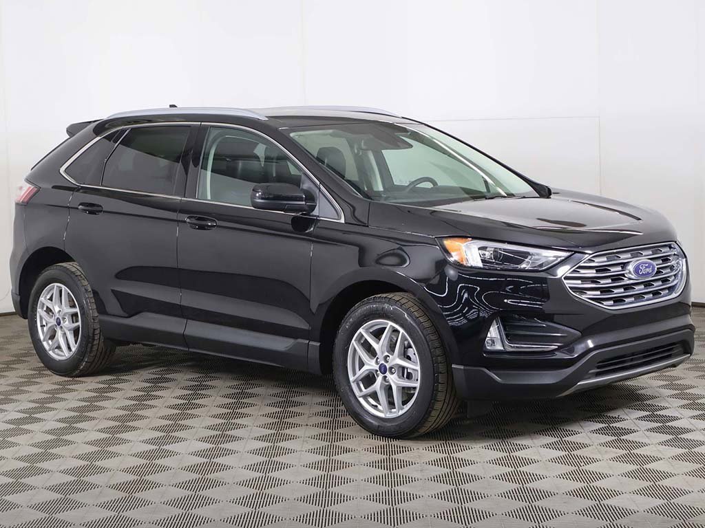 Used 2022 Ford Edge SEL w/ Convenience Package image 2