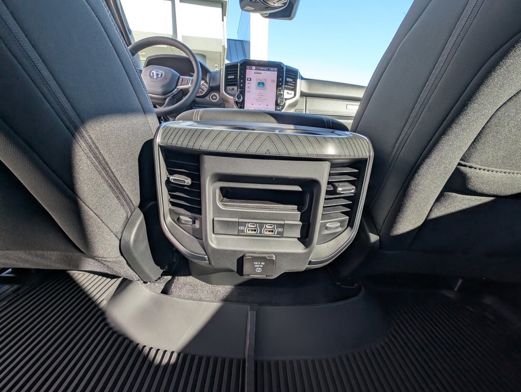 New 2026 RAM 1500 4x4 Crew Cab image 41