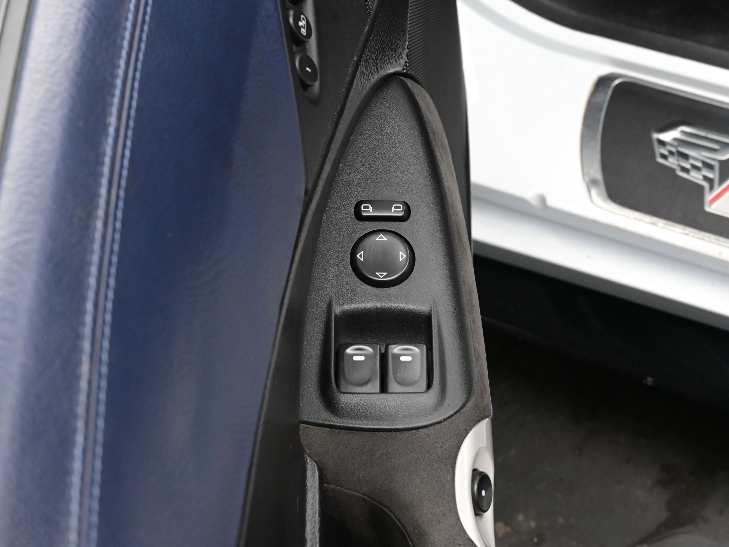 Used 2013 Chevrolet Corvette 427 w/ 1SC Preferred Equipment Group RWD image 10