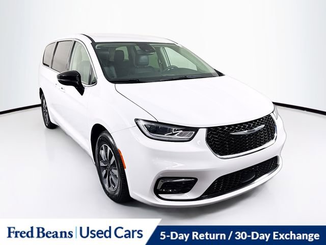 Used 2024 Chrysler Pacifica Limited FWD video 1