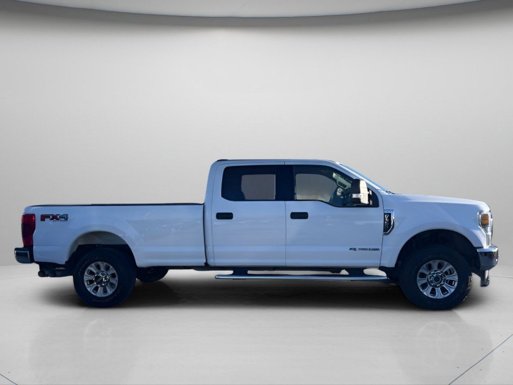 Certified 2022 Ford F350 XLT w/ XLT Value Package image 4
