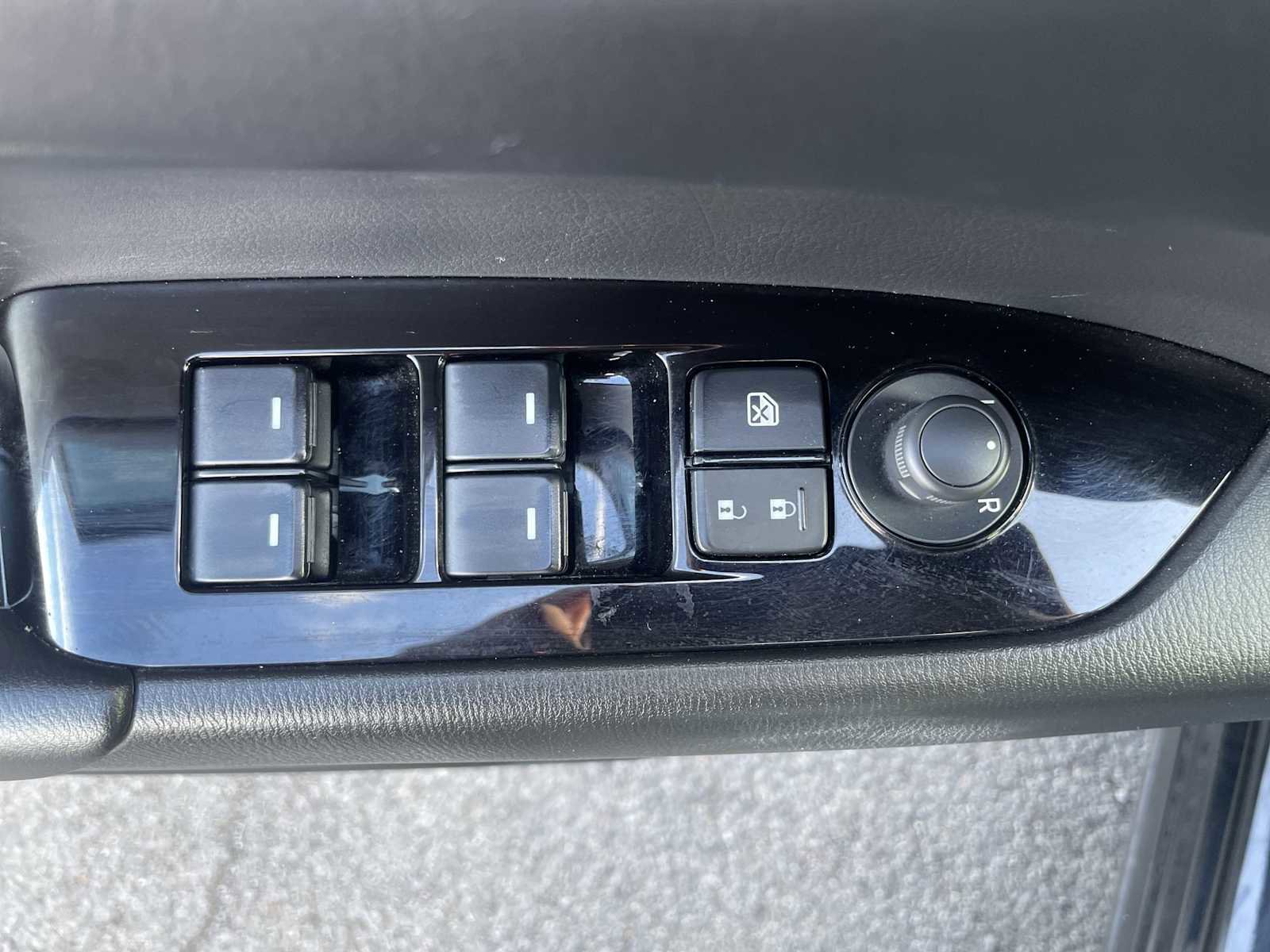 Used 2022 MAZDA CX-5 AWD 2.5 S w/ Preferred Package image 15