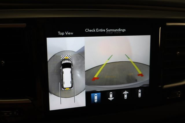 Used 2019 Chrysler Pacifica Touring-L Plus w/ Advanced Safetytec Group FWD image 39