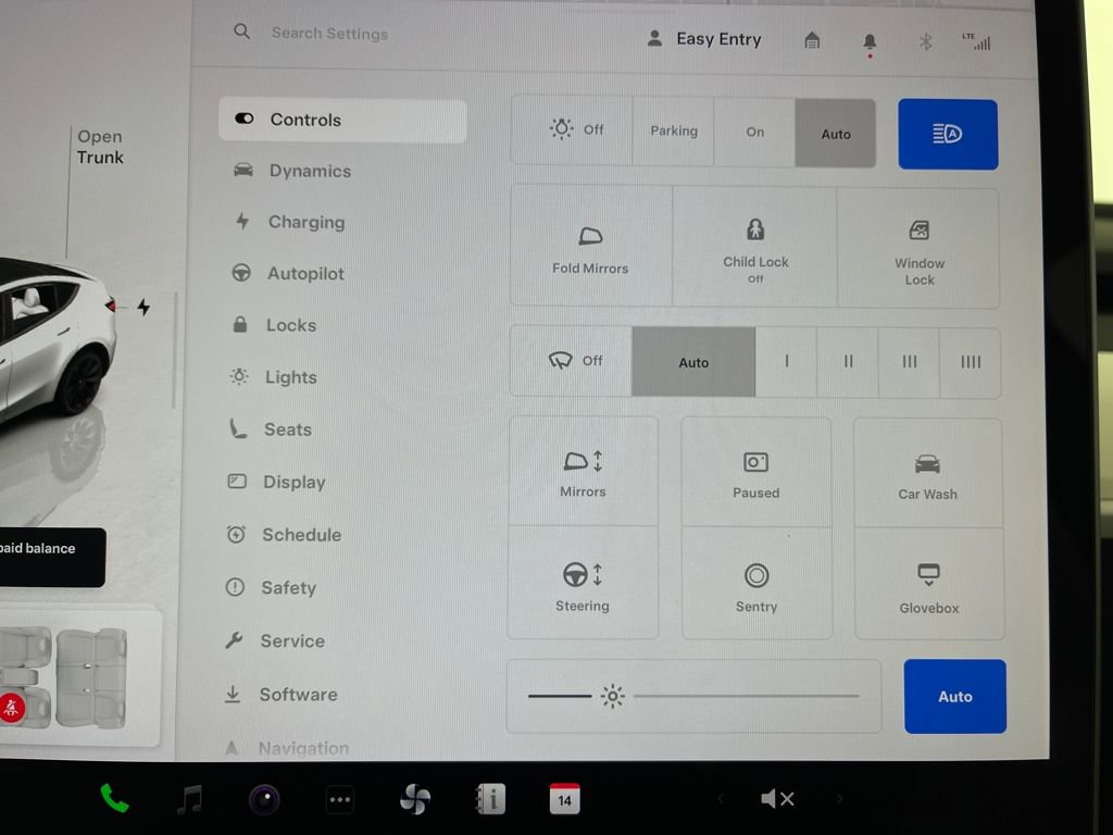 Used 2023 Tesla Model Y Long Range image 30