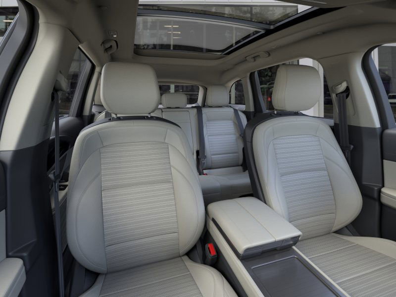 New 2026 Lincoln Nautilus Reserve AWD/4WD image 10