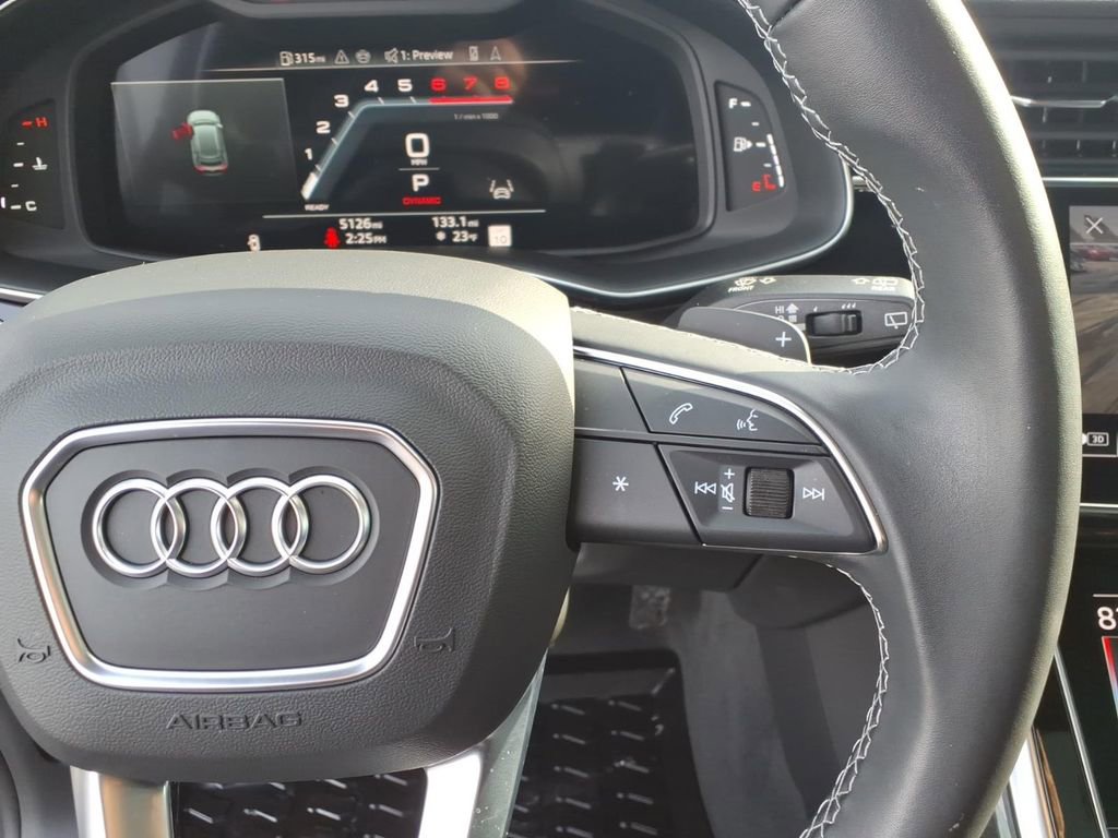 Used 2025 Audi Q8 Premium Plus image 22