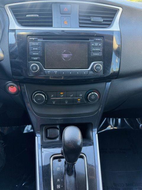 Used 2017 Nissan Sentra SR image 16