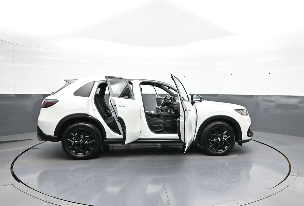 Certified 2024 Honda HR-V Sport image 41