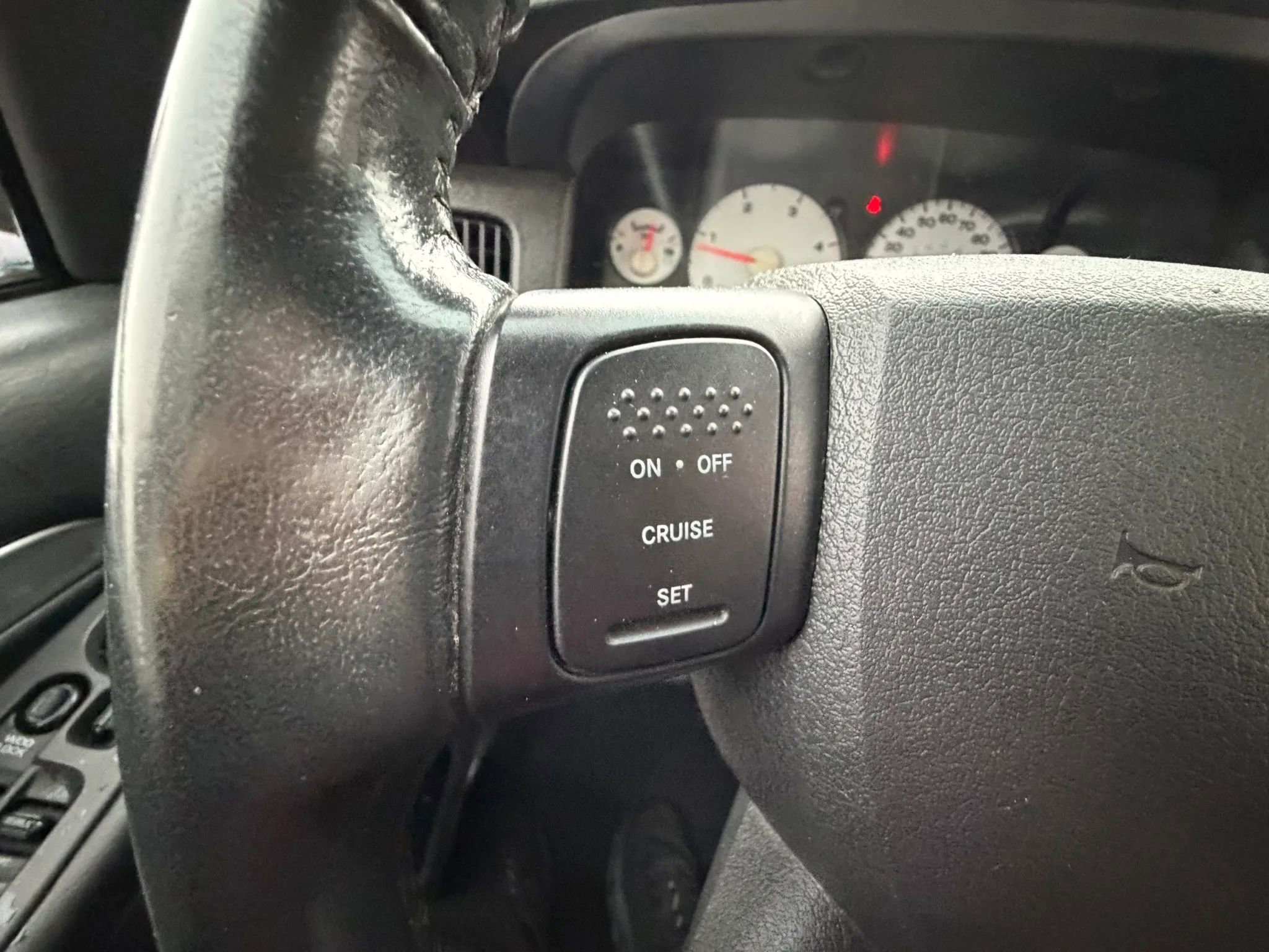 Used 2005 Dodge Ram 2500 Truck SLT AWD/4WD image 31